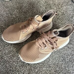 adidas Women's Beige Athletic Shoes